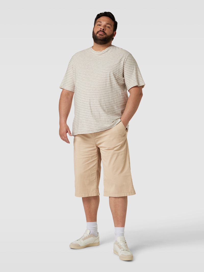 PLUS SIZE Chino-Shorts mit Gesäßtaschen in beige