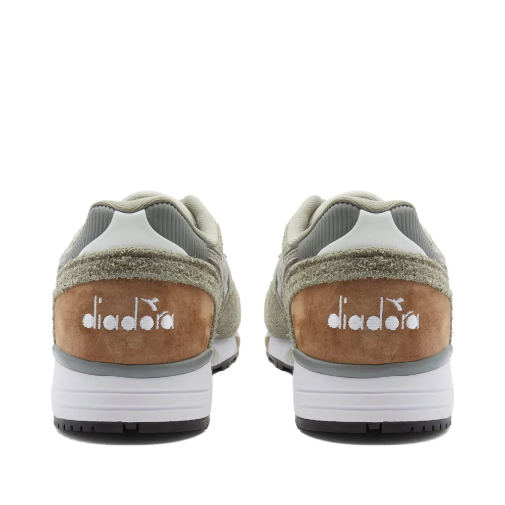 Diadora N9002 WINTER 501.179719-C3385 / grün
