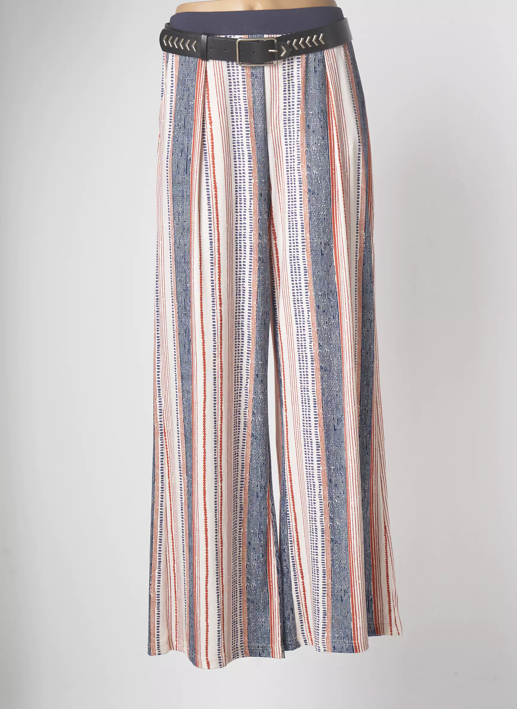 K Design Pantalons Larges Femme couleur bleu