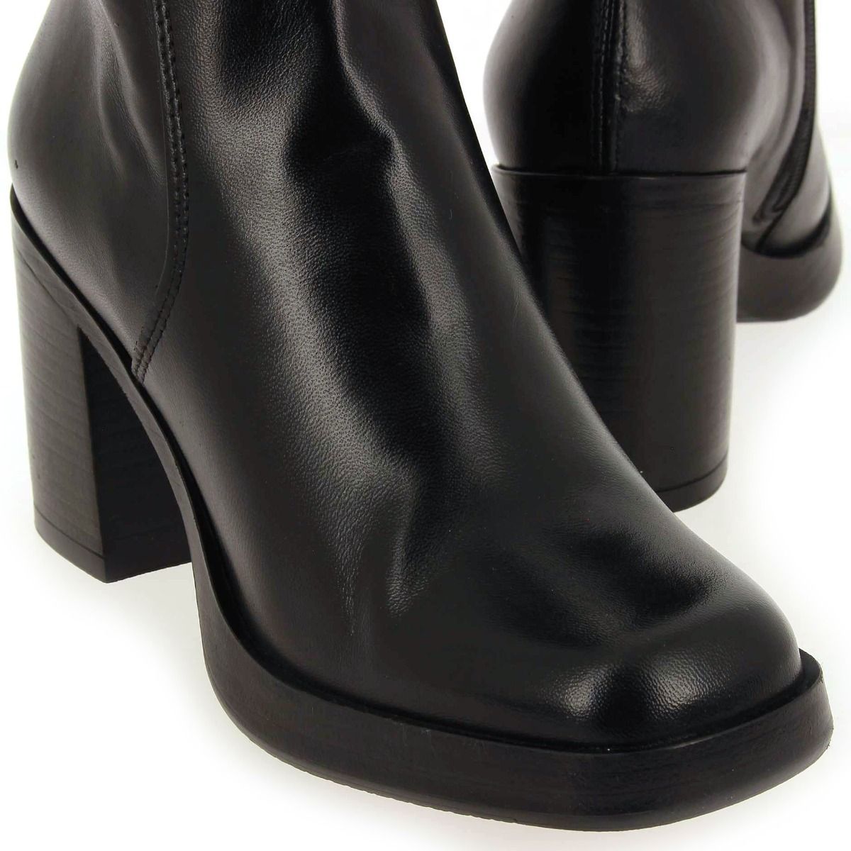 MJUS  P96212 - Noir
