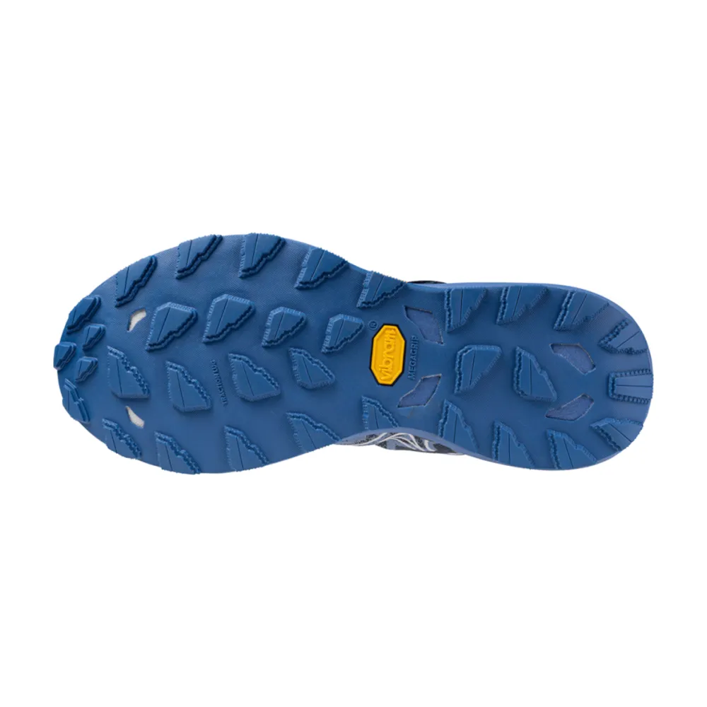 Mizuno Wave Daichi 8 J1GK247102 / weiss