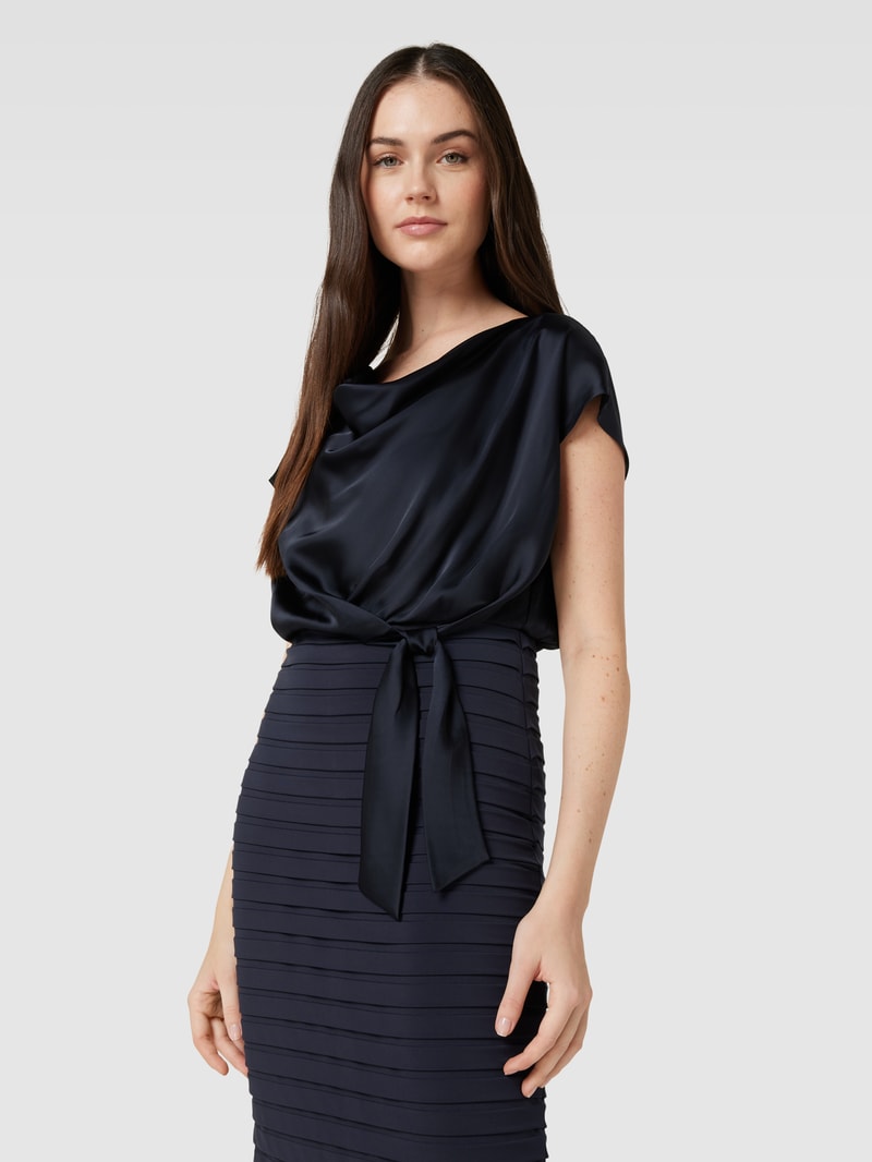 Knielanges Cocktailkleid mit Bindedetail in marineblau meliert