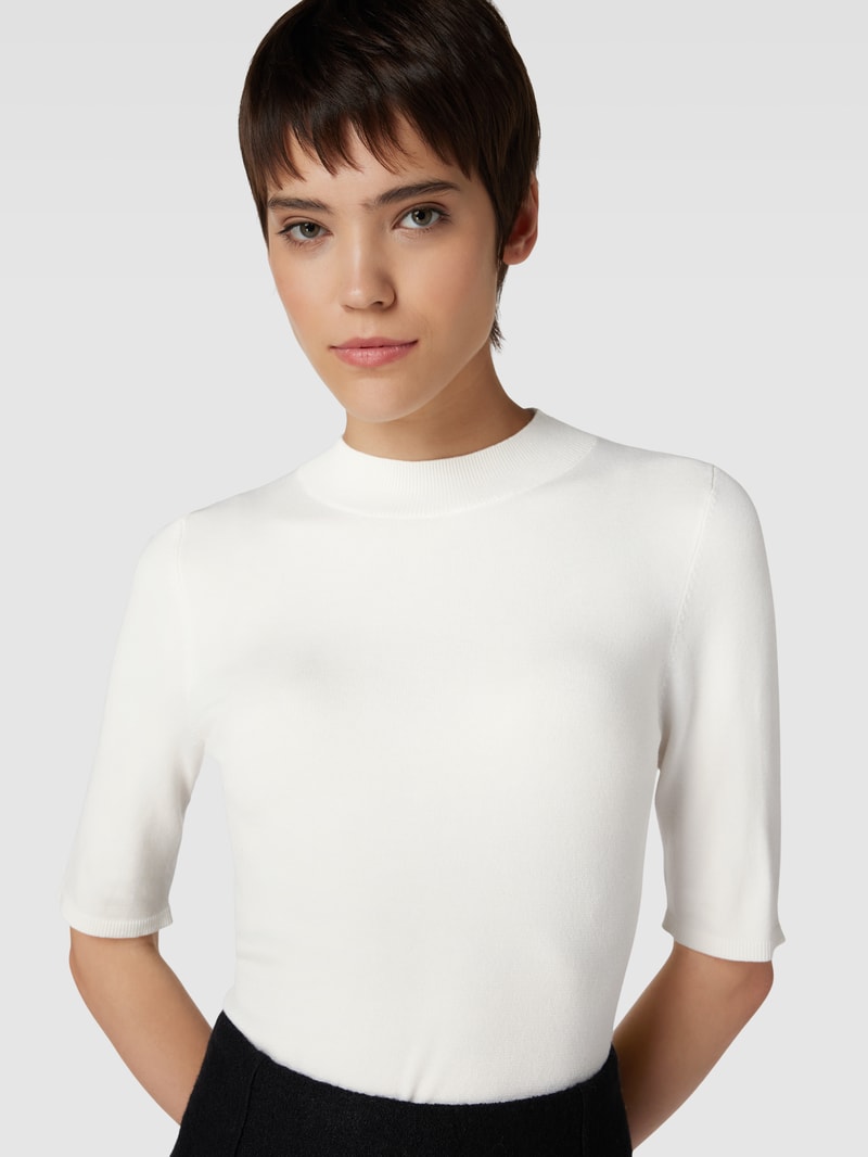 Strickshirt mit Rundhalsausschnitt in weiß