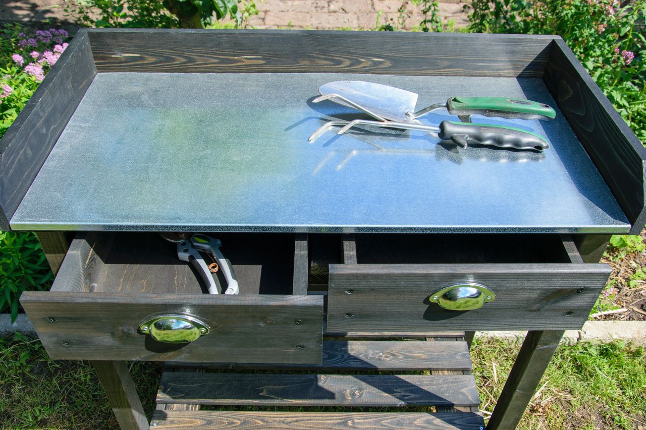dobar Pflanztisch mit 2 Schubladen, Schwarz