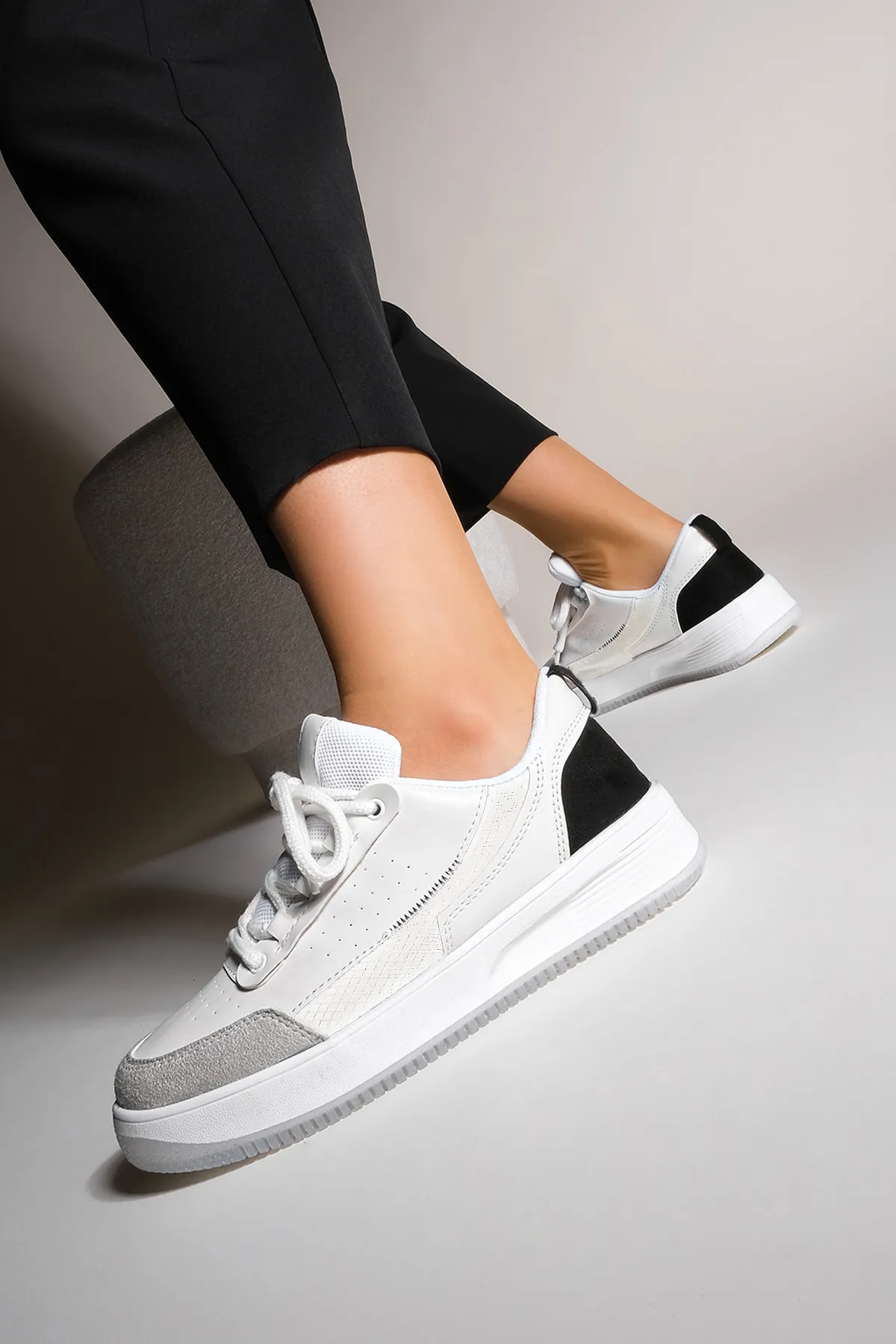 Marjin  Damen Sneaker High Sole Sportschuhe Loske schwarz