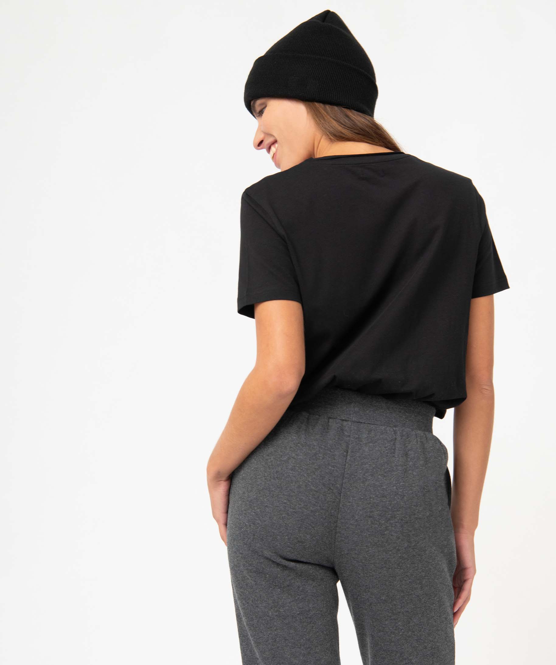 Tee-shirt femme à manches courtes avec col V roulotté noir | GEMO