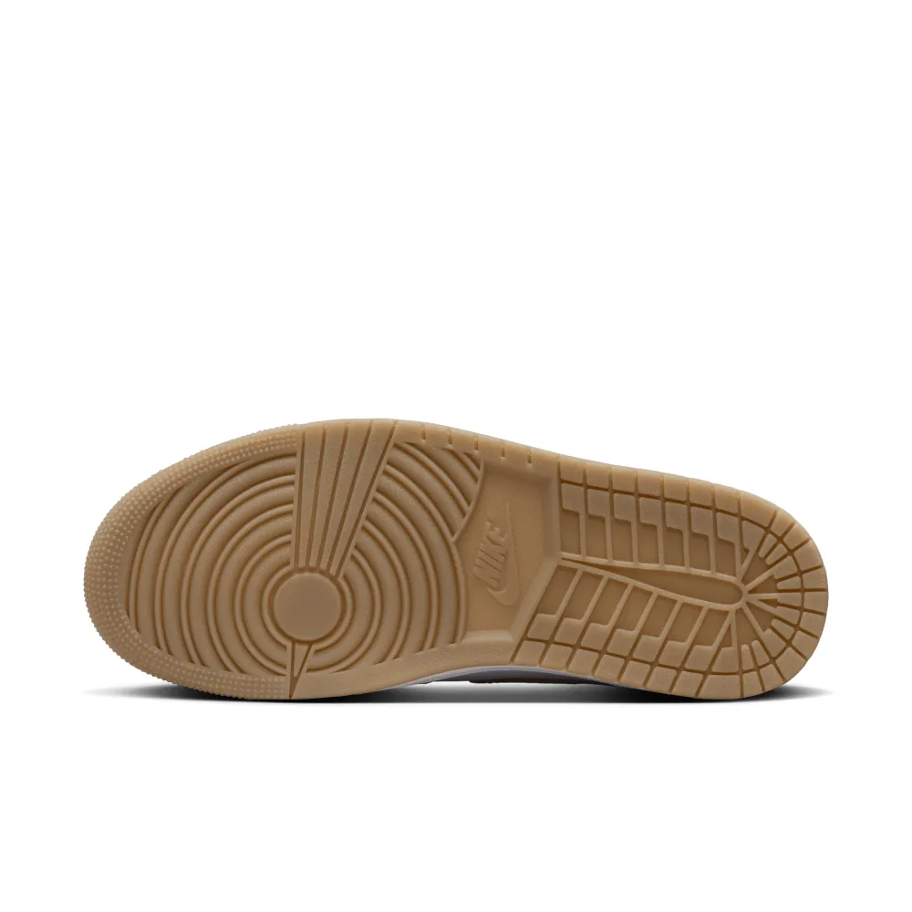 NIKE JORDAN 1 OG WMNS Metallic Gold FD2596-107 / weiss