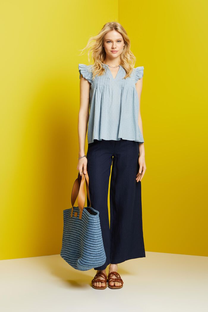 Ärmellose Bluse aus Swiss Dot, 100 % Baumwolle