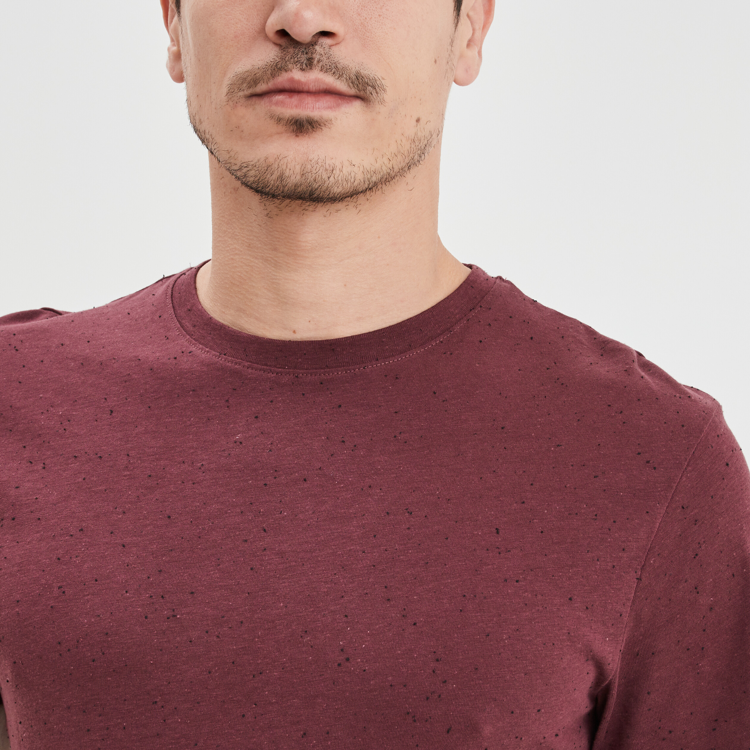 T-shirt manches courtes prune homme | La Halle