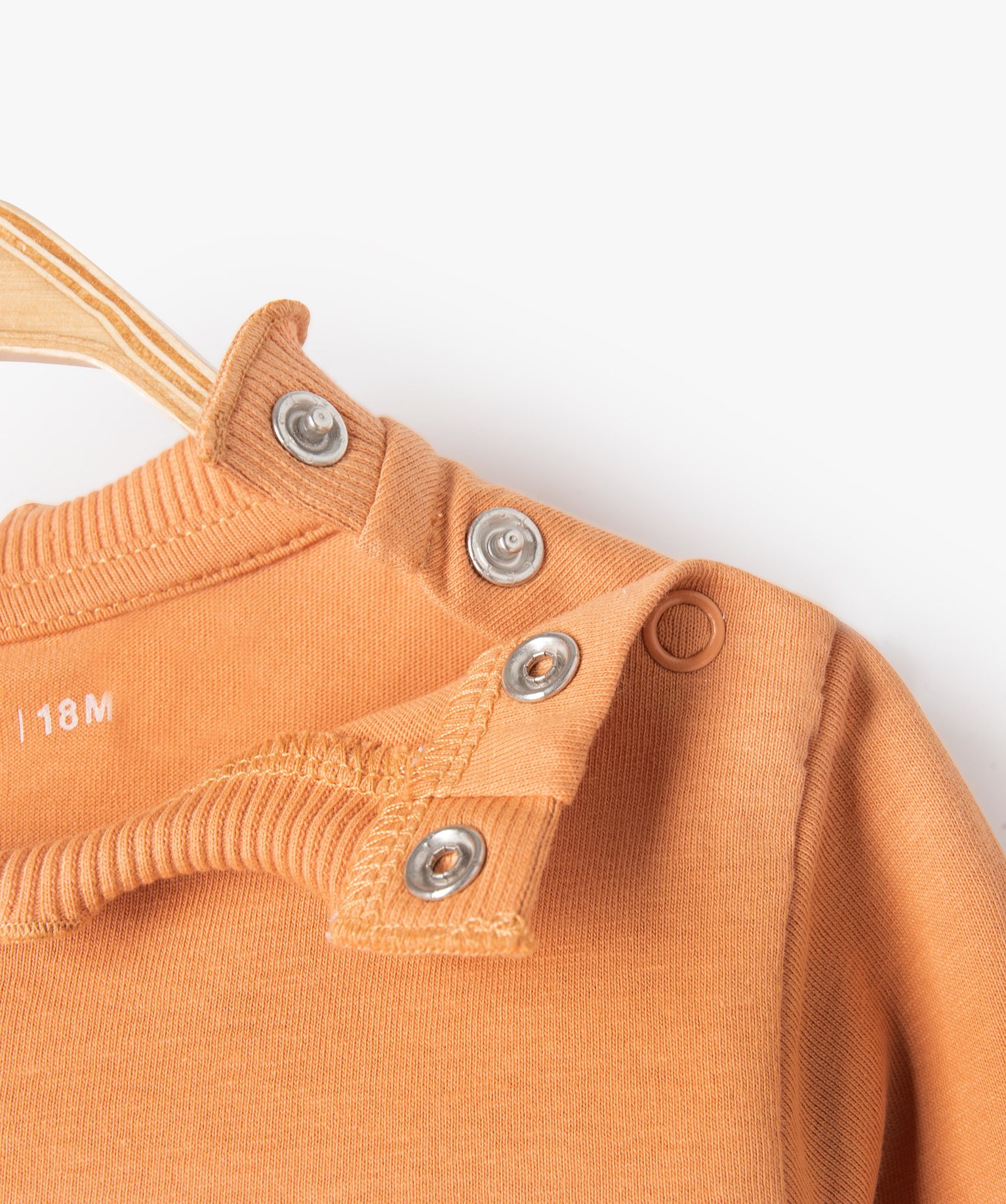 Tee-Shirt bébé fille avec inscription brodée et col froncé beige | GEMO