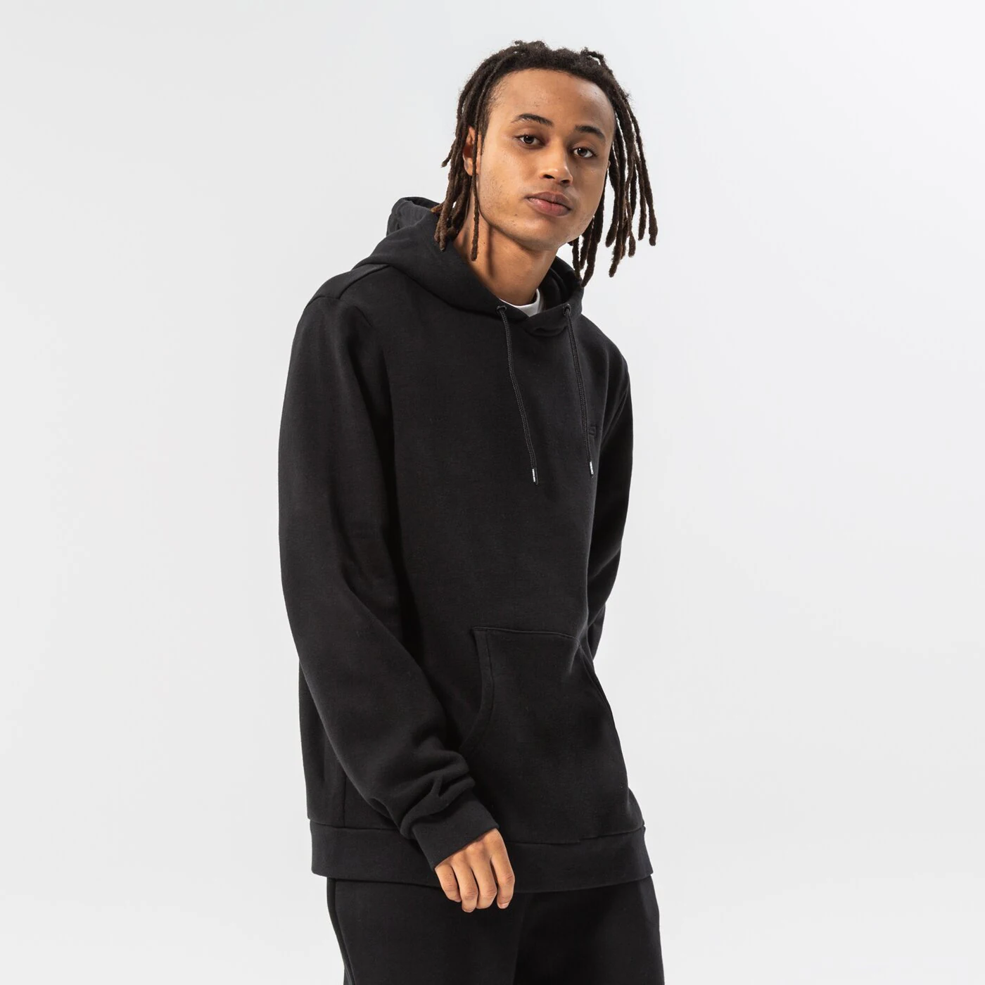 CONFRONT HOODIE HOODIE ESSENTIAL Schwarz