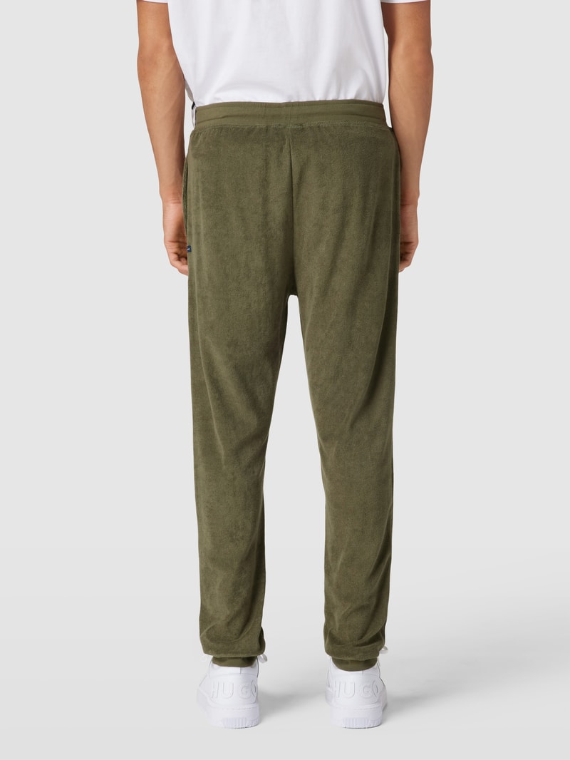 Sweatpants mit Tunnelzug Modell 'MIX IT UP! TERRY' in olivgrün