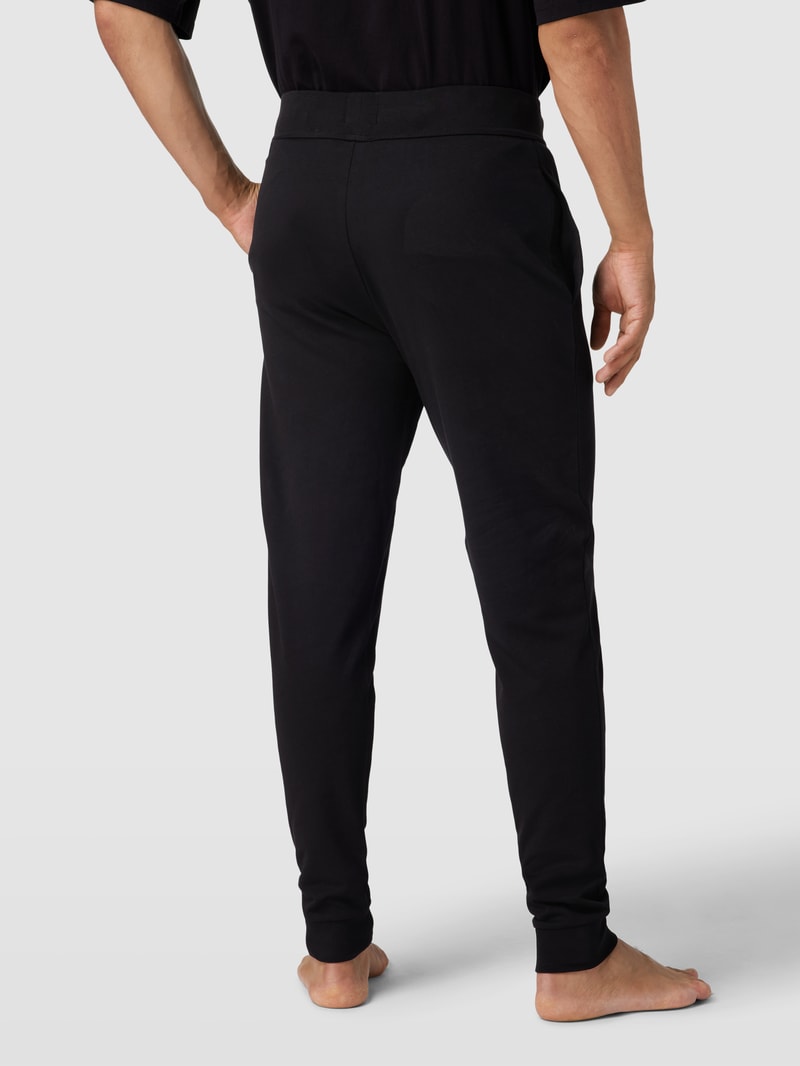 Sweatpants mit Label-Detail in schwarz