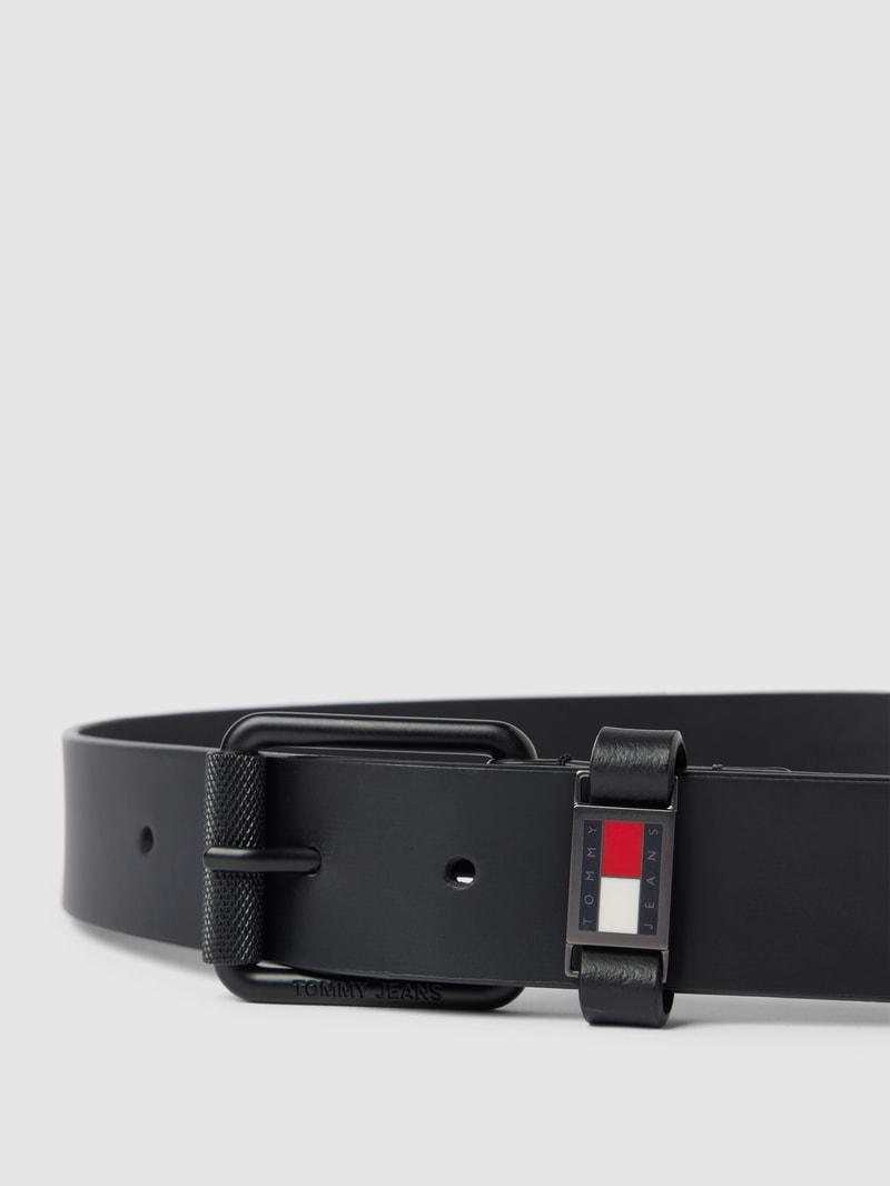 Gürtel aus Büffelleder mit Label-Detail Modell 'ROLLER BUCKLE' in schwarz