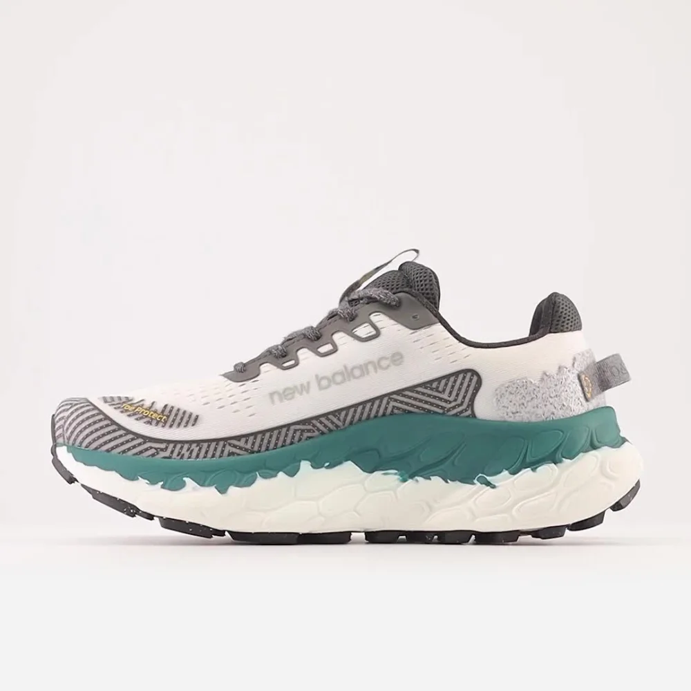 New Balance Fresh Foam X Trail More v3 MTMORLW3 / weiss