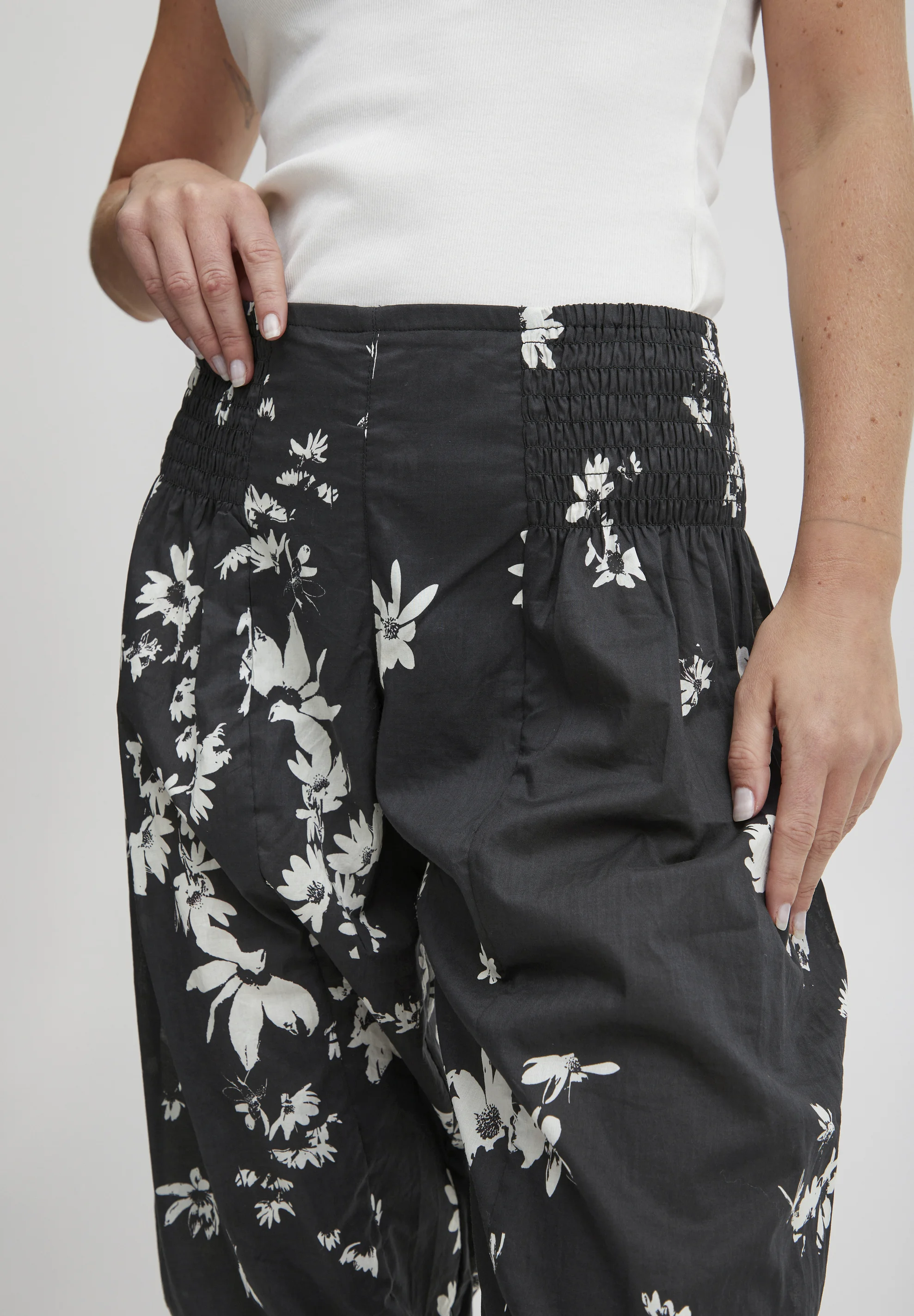 PULZ PULZ PZJILL - Pantalones cortos