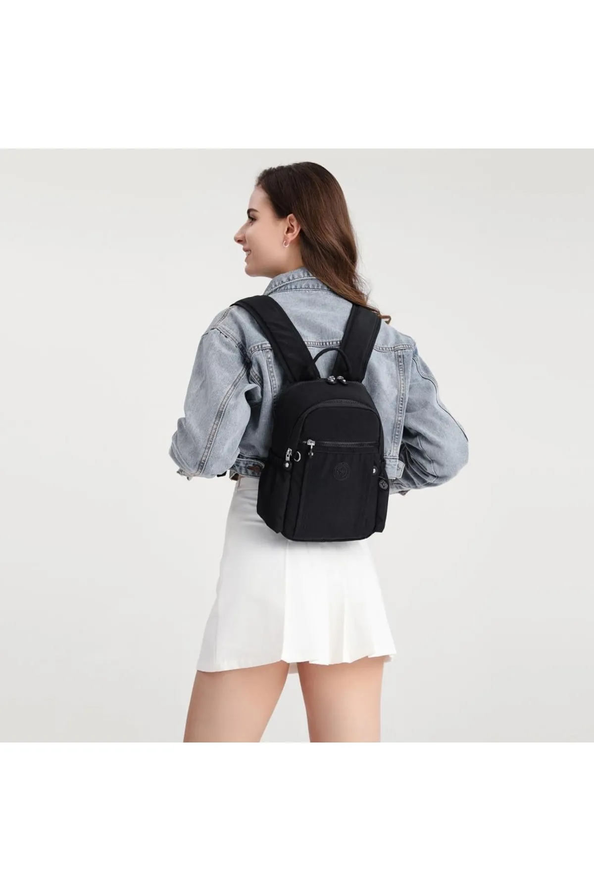 SMART BAGS  Kleiner Damen-Rucksack aus Crinkle-Stoff 3179