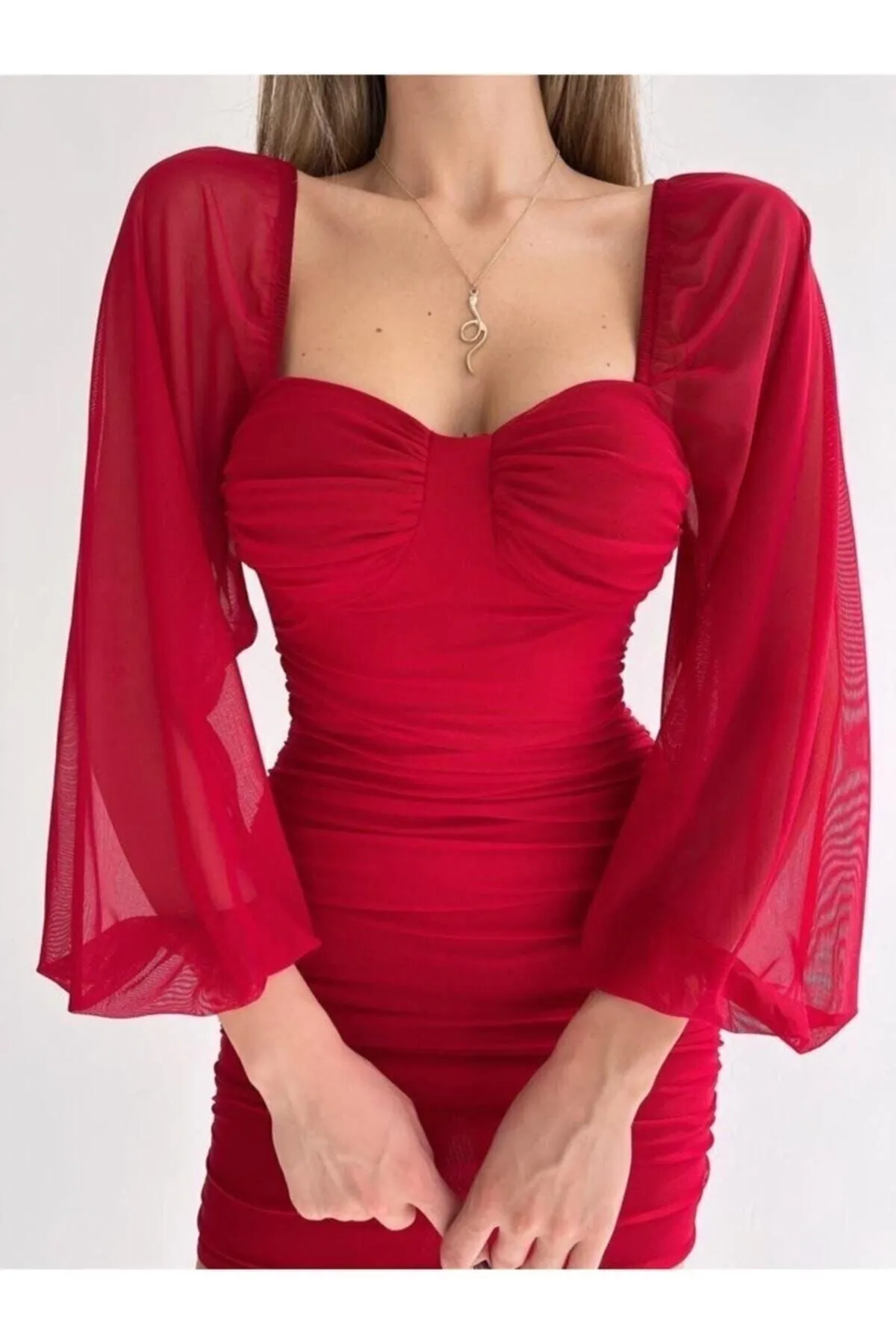 Afiş Butik  Rotes, detailliertes, drapiertes Kleid mit langen Tüllärmeln