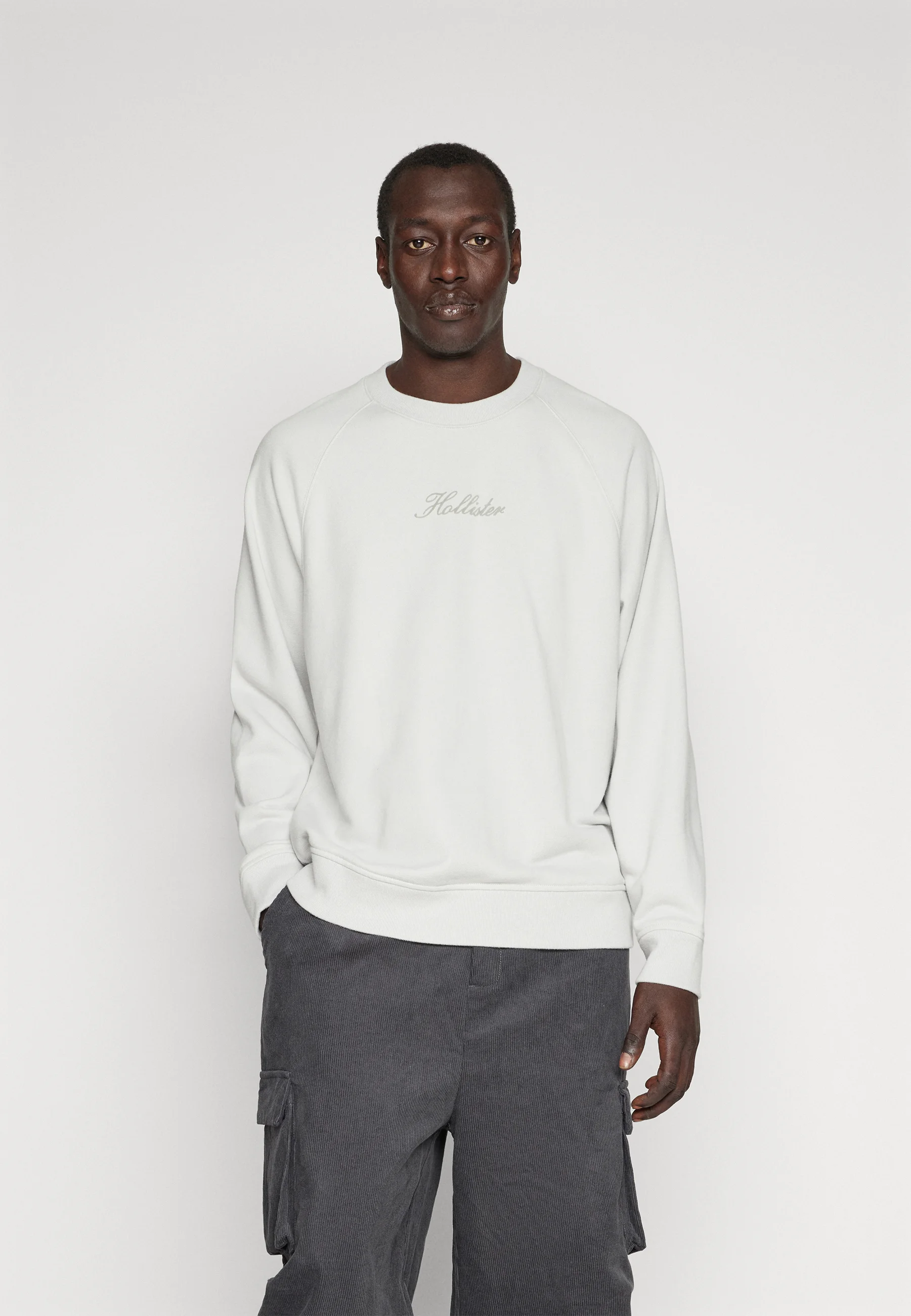 Sudadera Hollister Co. EXCLUSIVE CREW