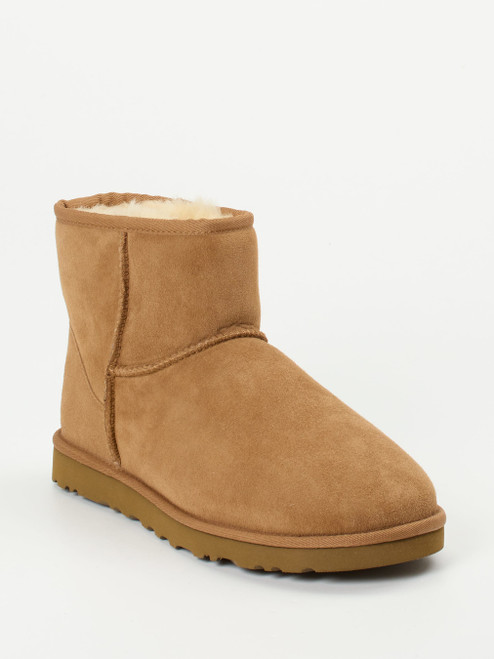 Boots-48212890503 UGG