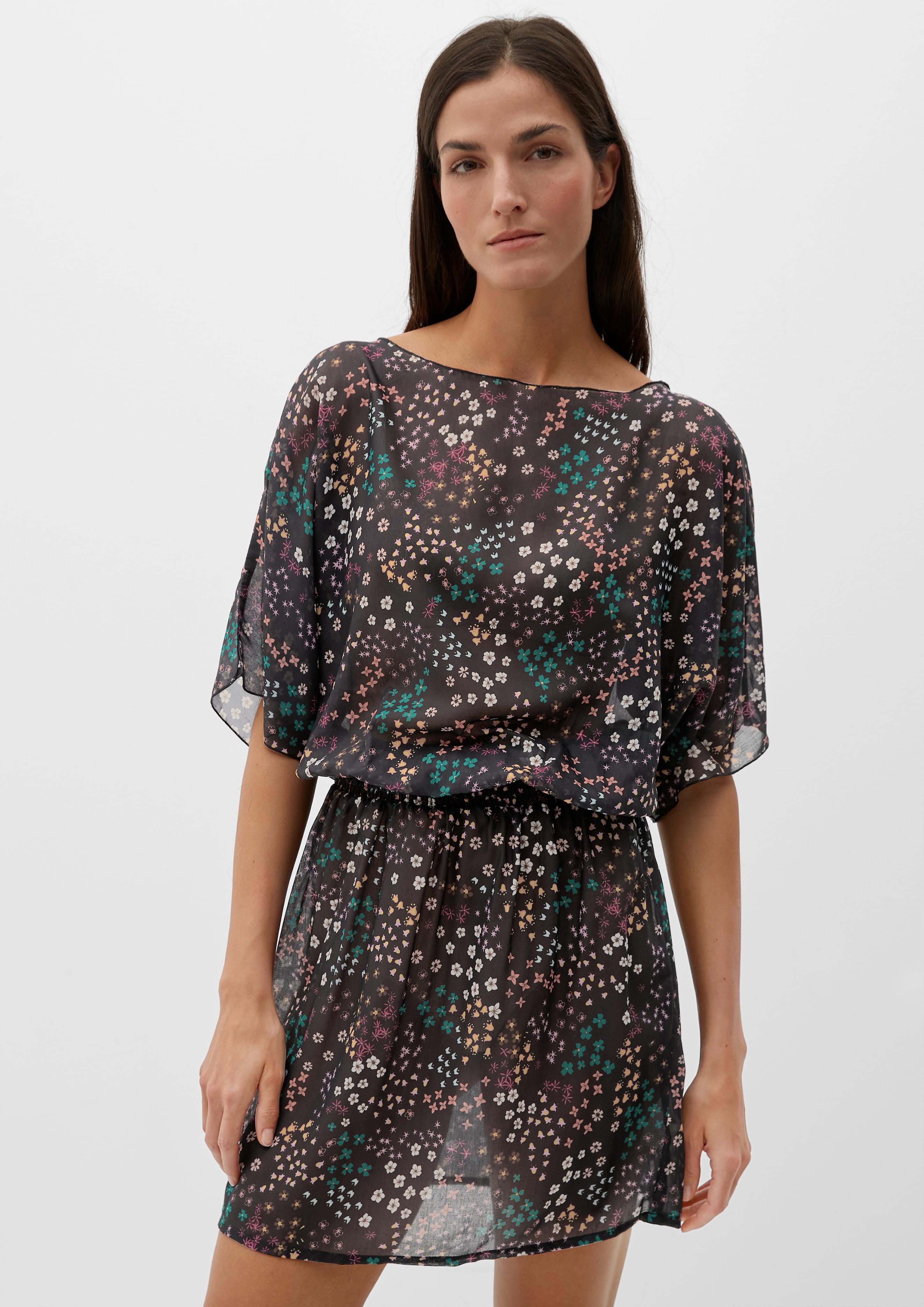 Leichtes Kleid  532.899.270.38560-99A2