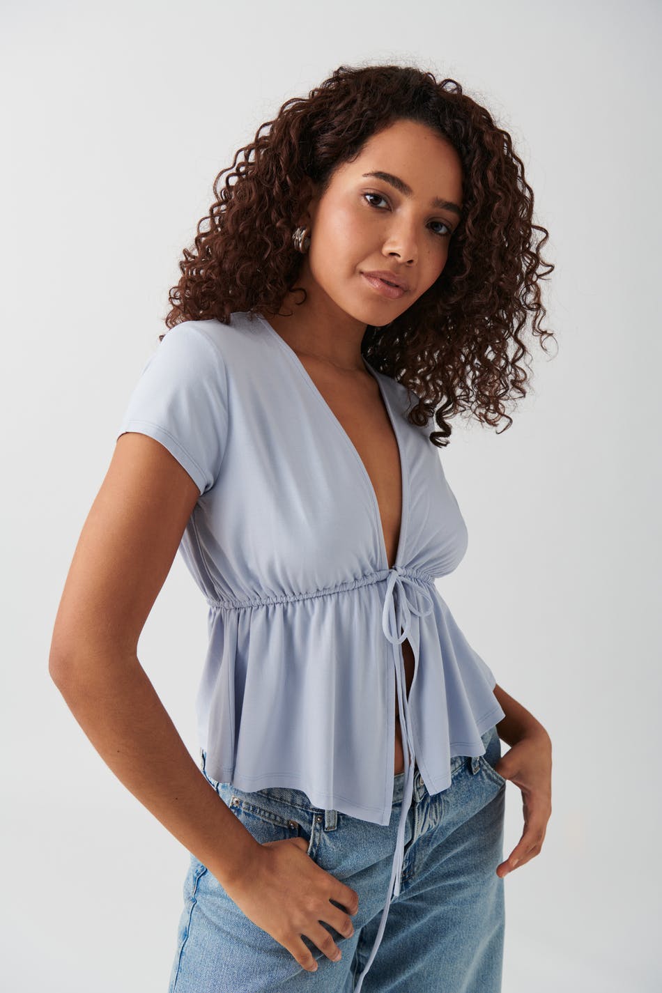 Tie top