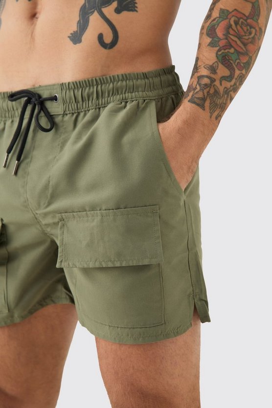 Badehose mit Cargo-Taschen