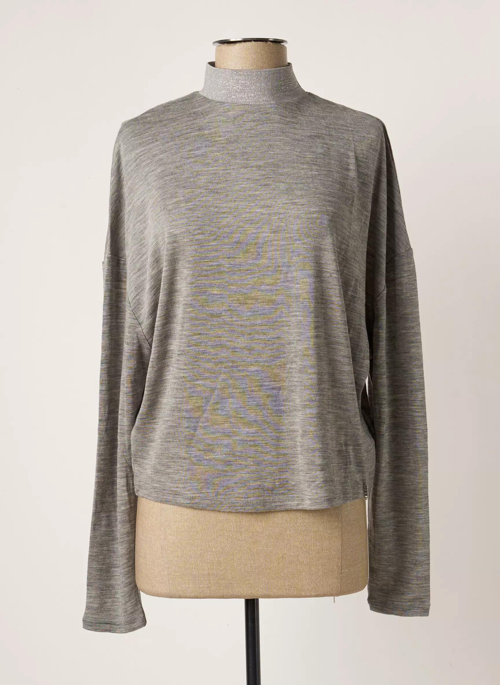 Guess Sous Pulls 1 Femme couleur gris