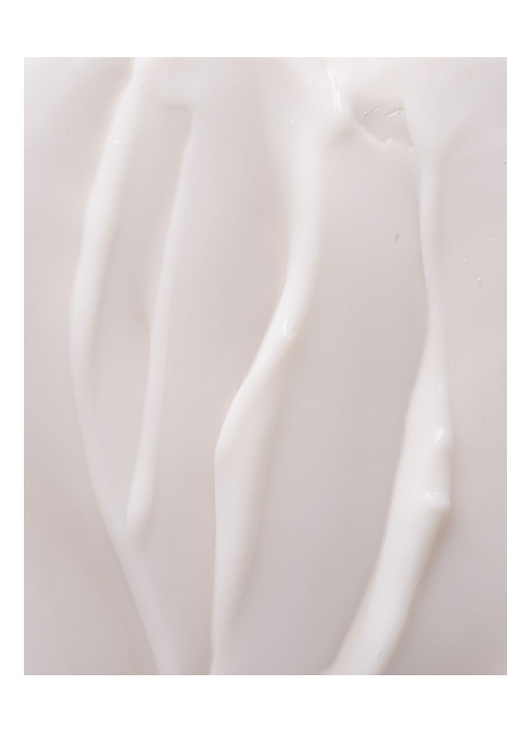 Bali Body Hydrating Body Serum - body serum
