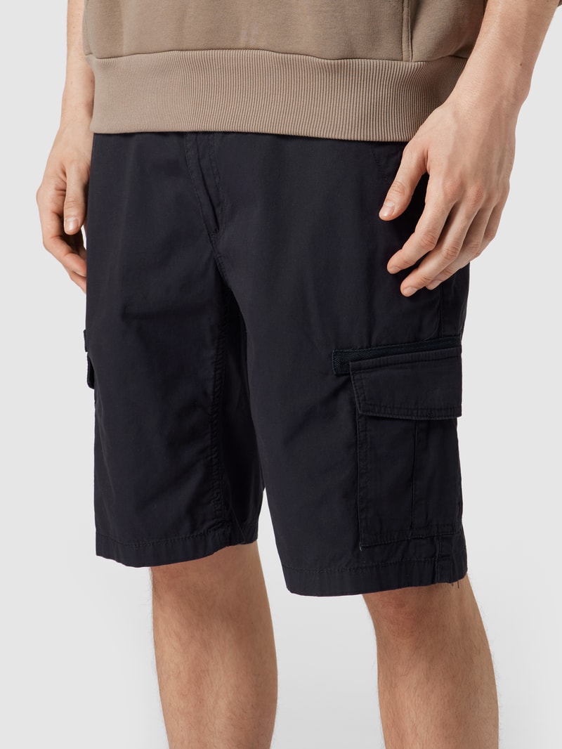 Slim Fit Cargo-Shorts mit Label-Stitching in marineblau