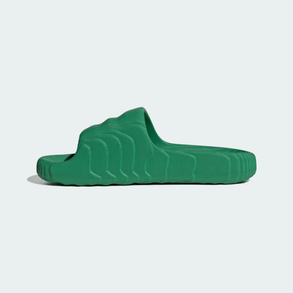 adidas Adilette 22 IF5395 / grün
