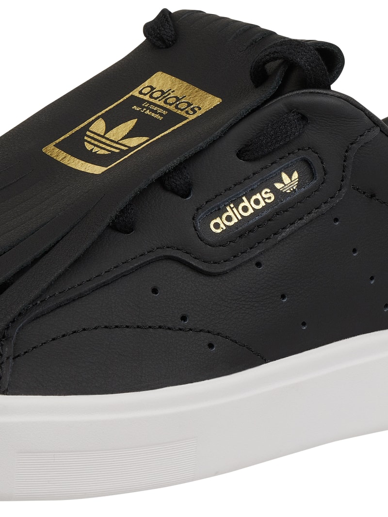 Sneaker aus Leder Modell 'Sleek' in schwarz