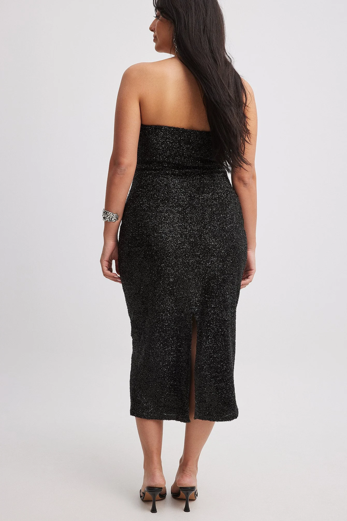 Glitzerndes Midikleid
