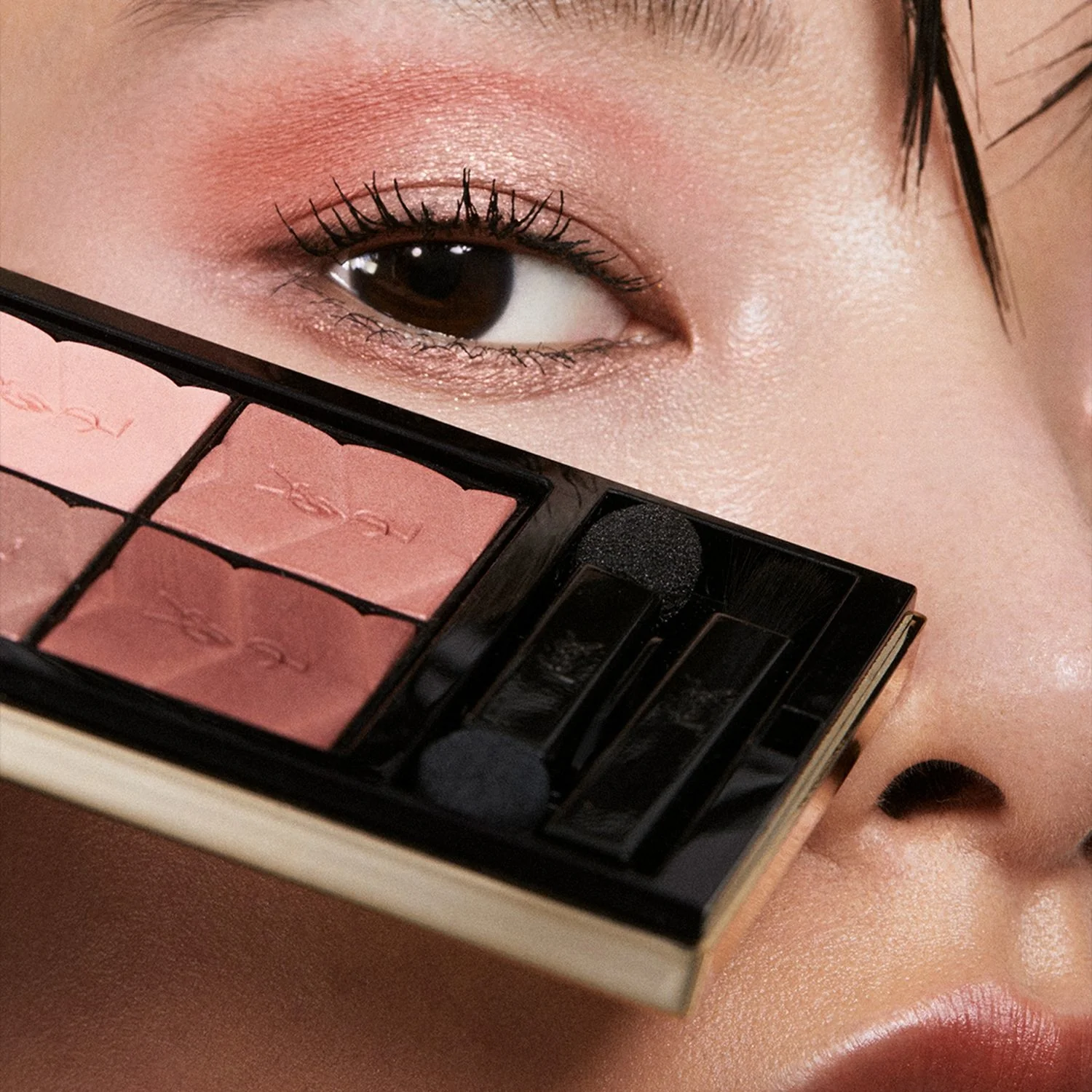 Occhi Couture Mini Clutch Palette - Eyeshadow Palette, Compact Eyeshadow