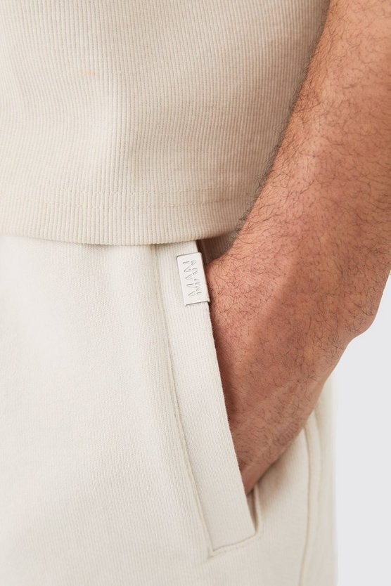 Lockere mittellange Shorts