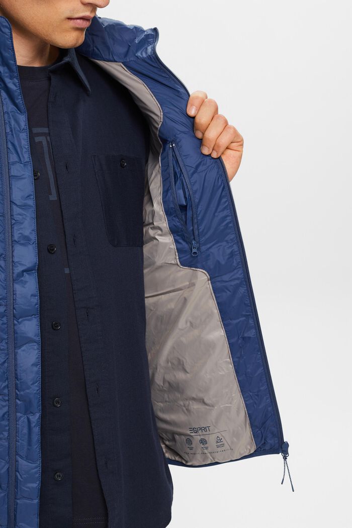 Steppjacke mit hohem Kragen