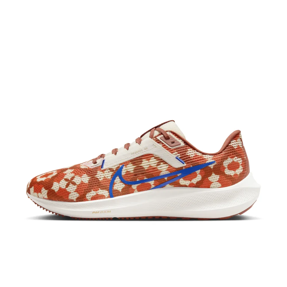 Nike Pegasus 40 Premium Air Zoom FQ7680-100 / orange