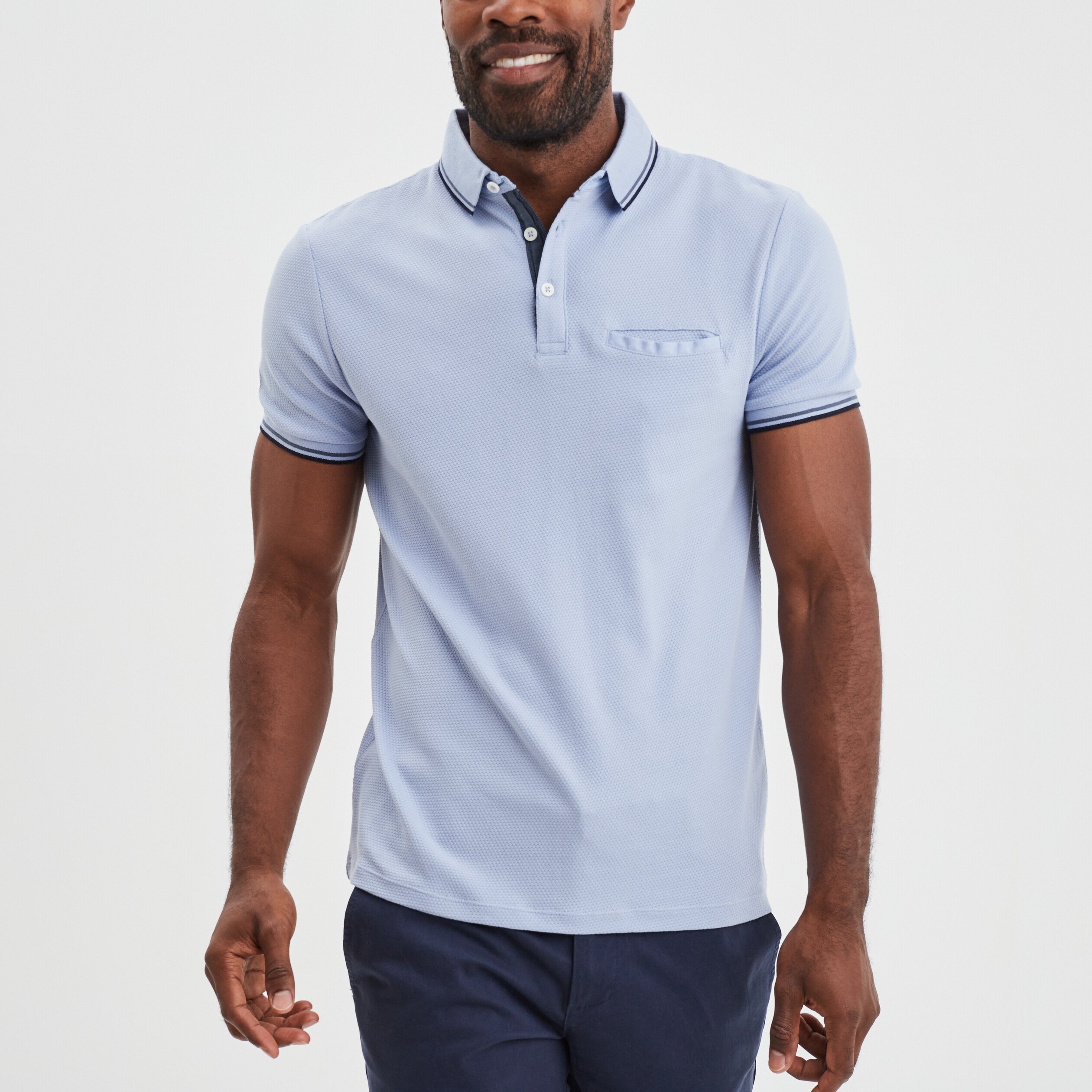 Polo manches courtes 1 poche coton bleu ciel homme | La Halle