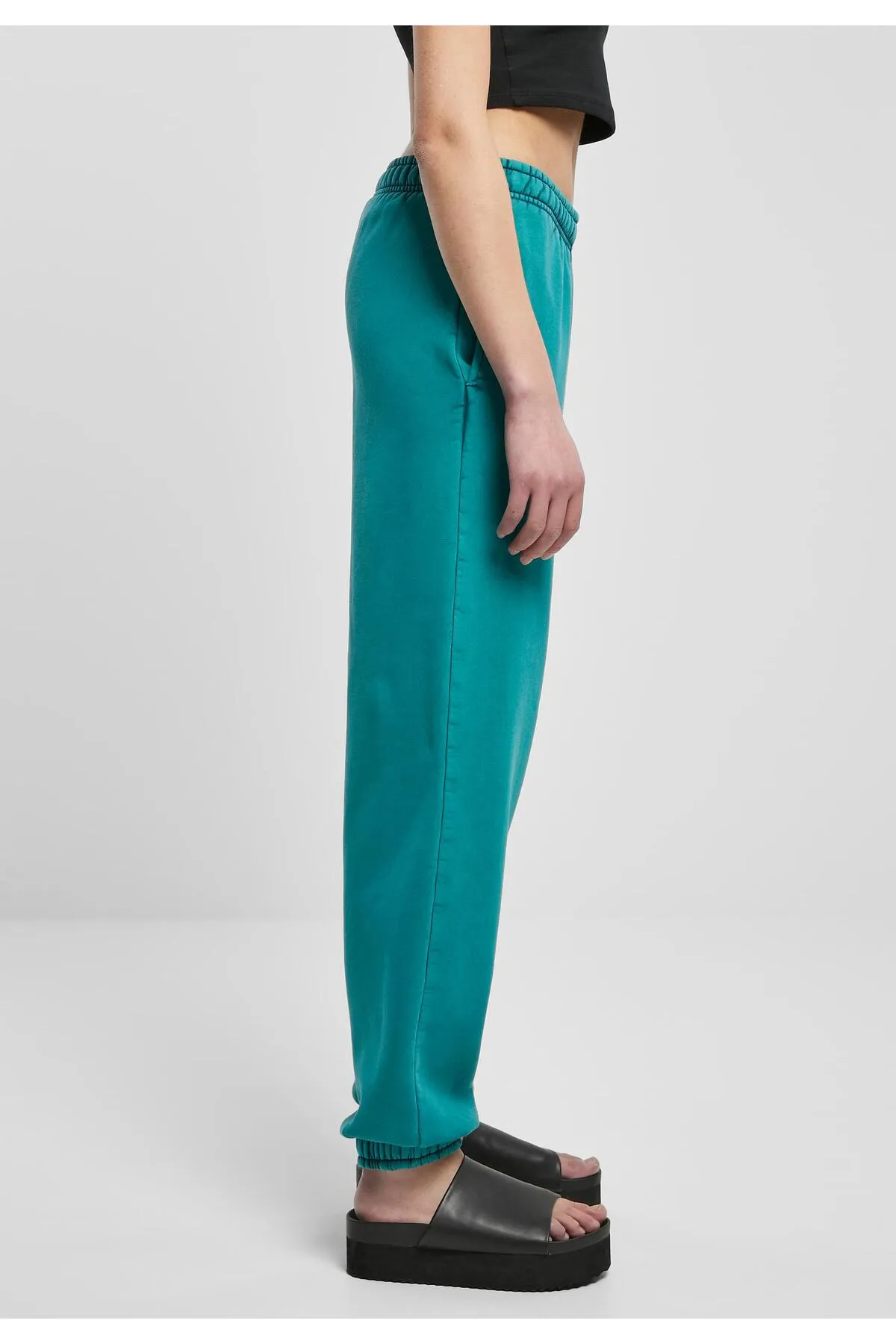 Urban Classics  Damen Sweatpants mit hoher Taille und Stonewashed-Effekt