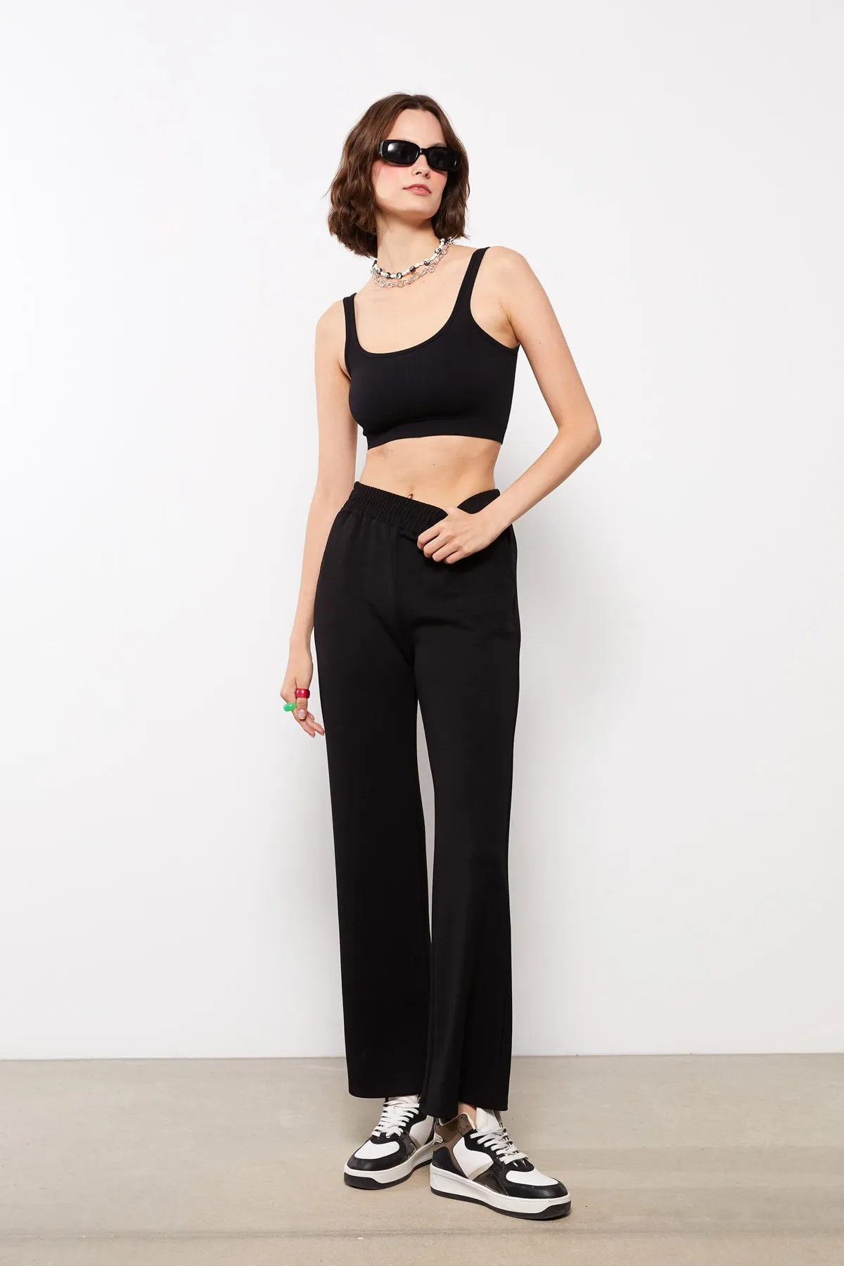 LC Waikiki  Jogginghose - Schwarz - Wide Leg