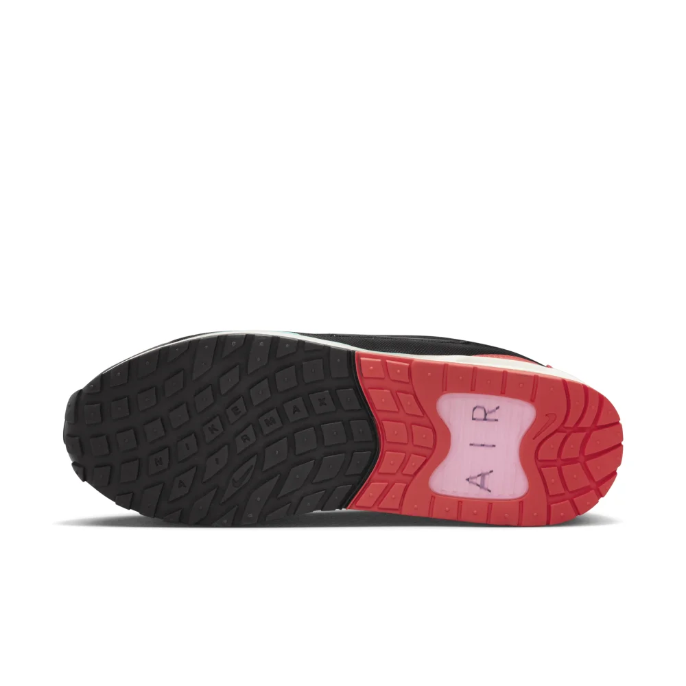 Nike Air Max Solo DX3666-001 / schwarz