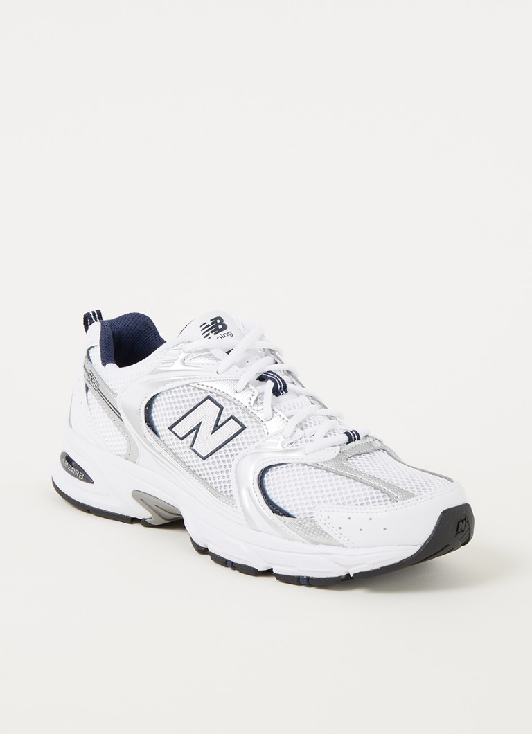 New Balance 530 kedas ar sietiņa detaļām un metālisku apdari — MR530SG