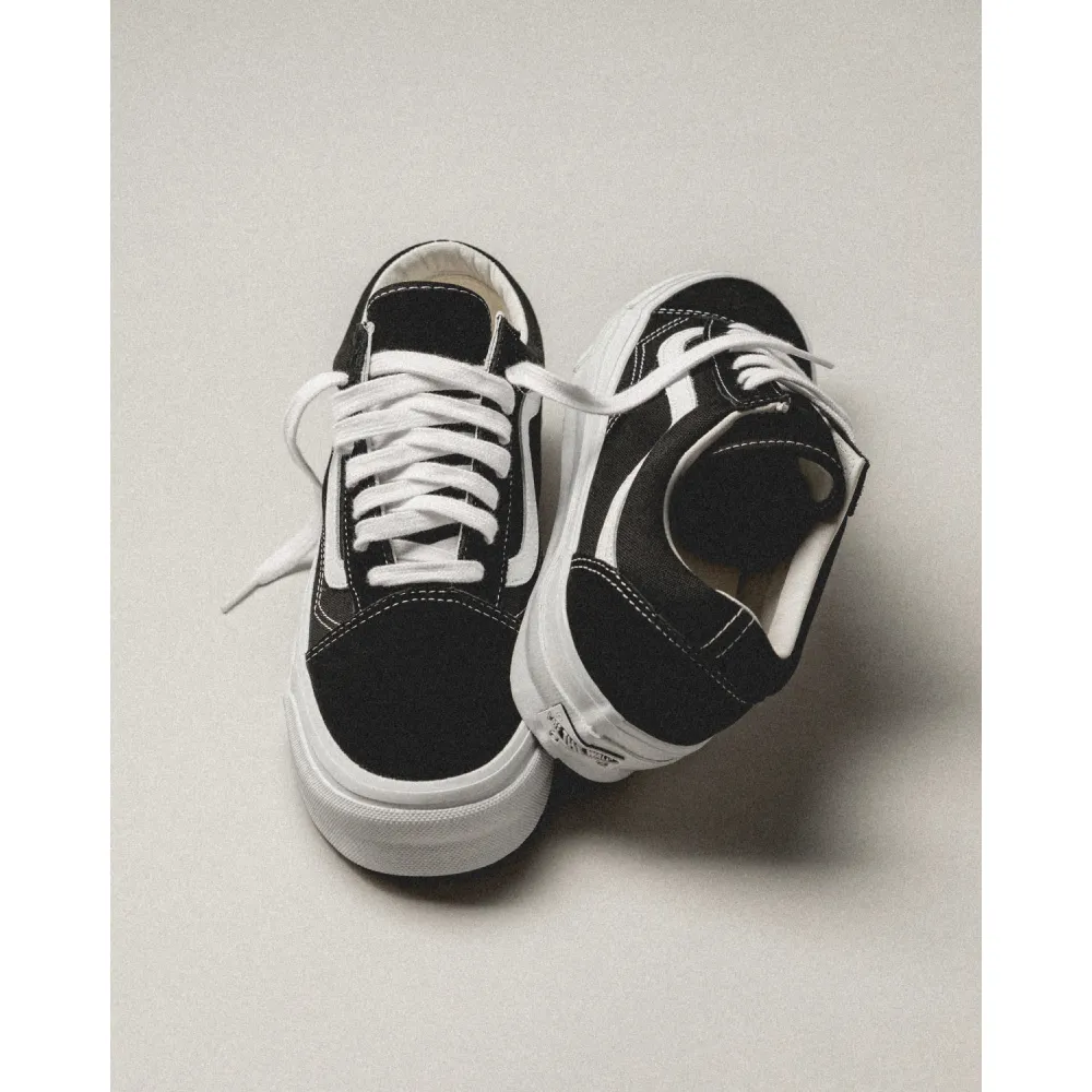 Vans Old Skool 36 LX VN000CQDBA21 / schwarz