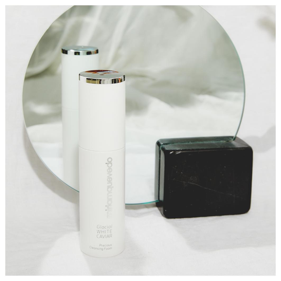 Glacial White  Precious Cleansing Foam
