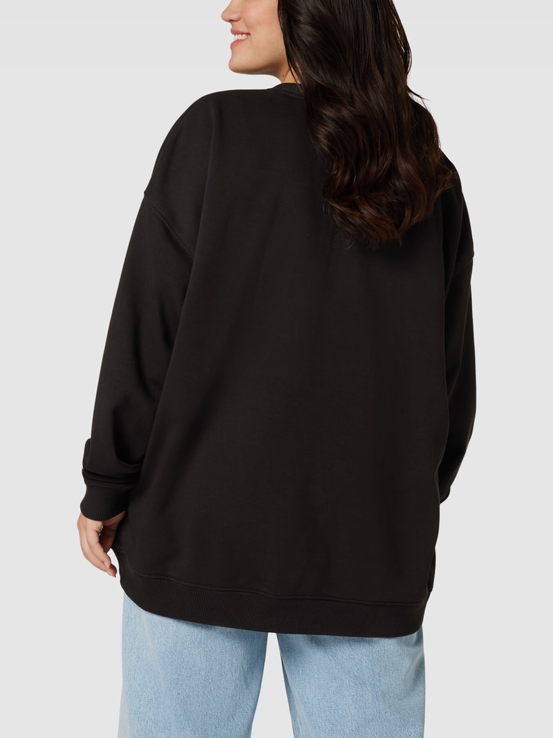 PLUS SIZE Sweatshirt mit Logo-Stitching Modell 'VARSITY' in schwarz