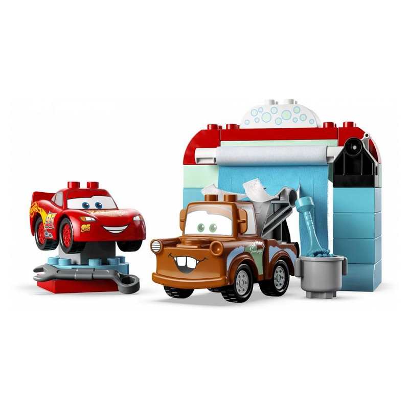 10996 La station de lavage avec Flash McQueen et Martin LEGO DUPLO