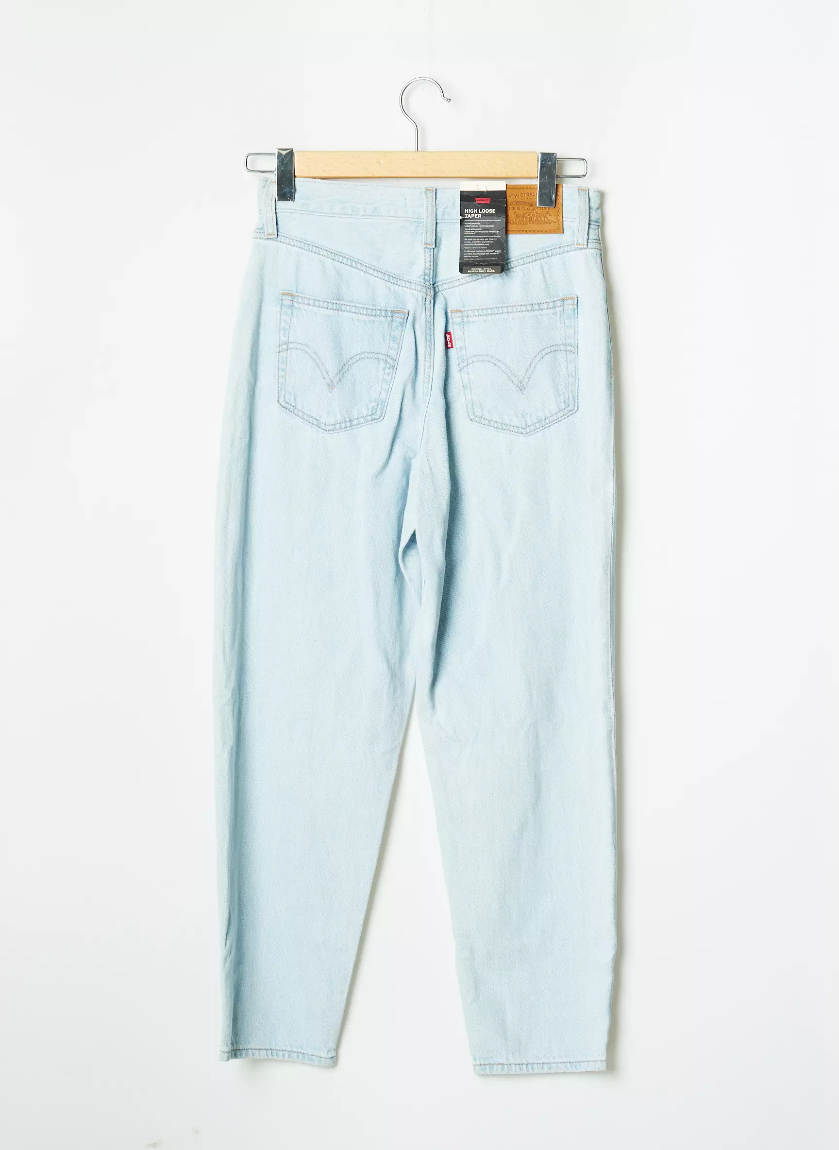 Levis Jean Mom Femme couleur bleu