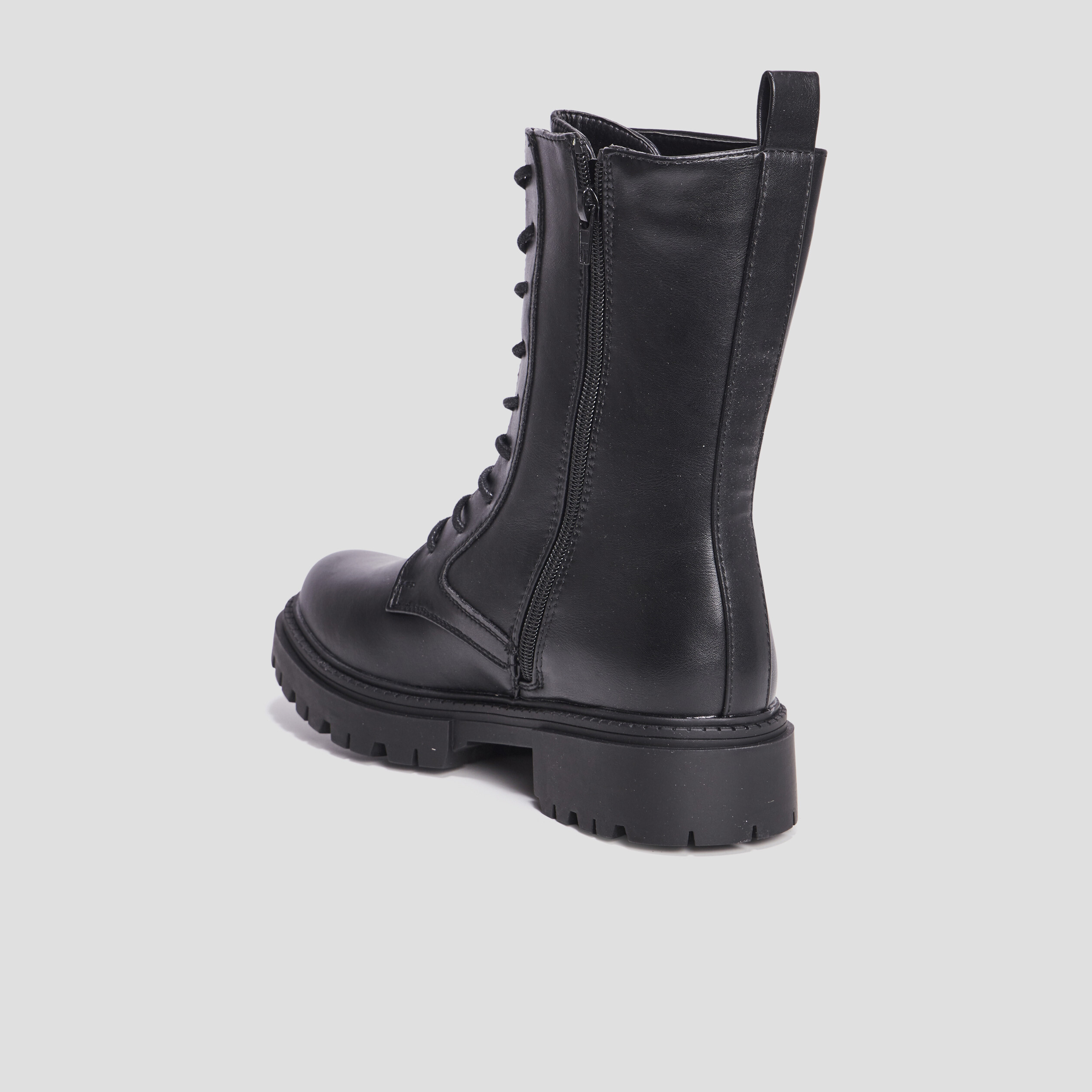 Bottines à lacets zippées crantées noir femme | La Halle