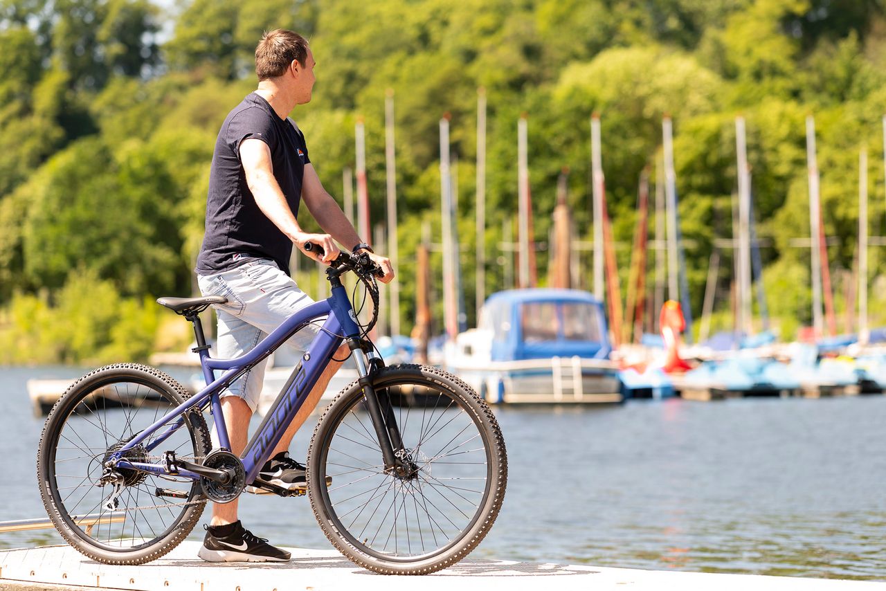 Adore Alu MTB Pedelec 29'' Enforce E-Bike Blau 250 Watt Li-Ion 36V/14 Ah/504 Wh 24 Gänge