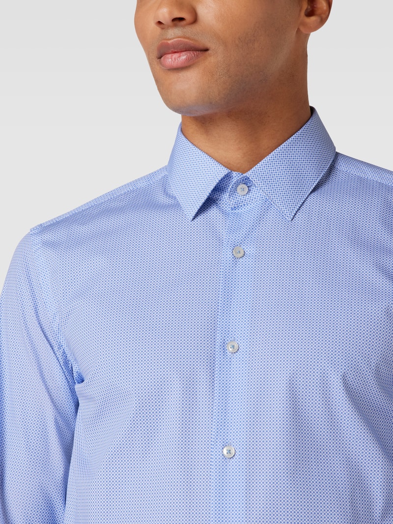 Slim Fit Business-Hemd mit Kentkragen Modell 'HANK' in bleu